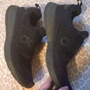 Kids Size 8 Adidas Slip On Athletic Shoes For Sale!